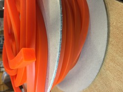 elastique carr 10x10mm orange